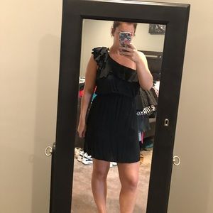 Target black one should flowy dress